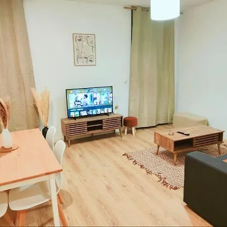 Apartment Casa Pampa 4 Pers Parking Check-in 24sur24 Wifi Clermont-Ferrand